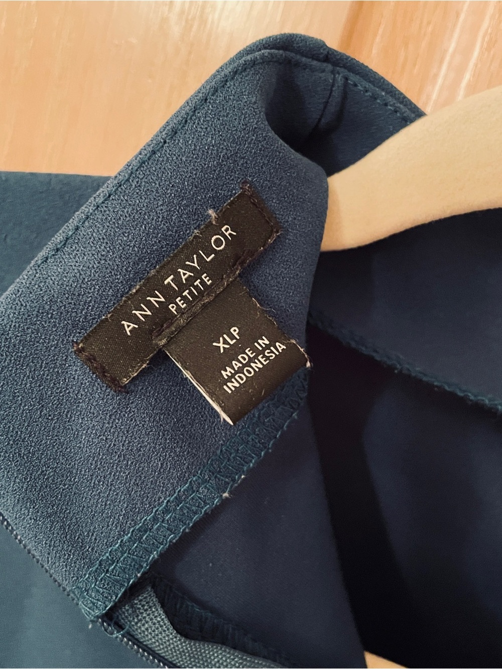 Ann Taylor Teal Mock Neck Long Sleeve Blouse - Picture 6 of 8